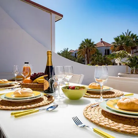 Semesterbostad Duplex Rebeca Free Wifi Playa de las Americas (Tenerife)