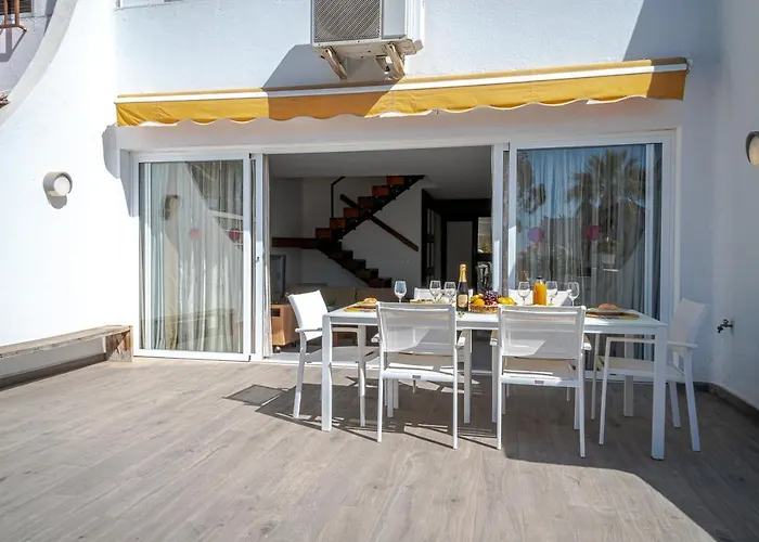 度假居 Duplex Rebeca Free Wifi 美洲海滩